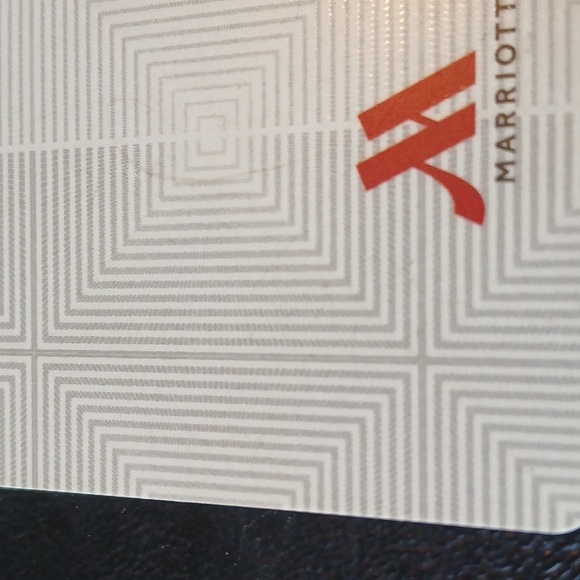 Marriott Hotel Room Key Card Travel Memorabilia Collectible Geometric Print - Picture 3 of 7